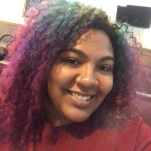 Meet your Posher, Janai